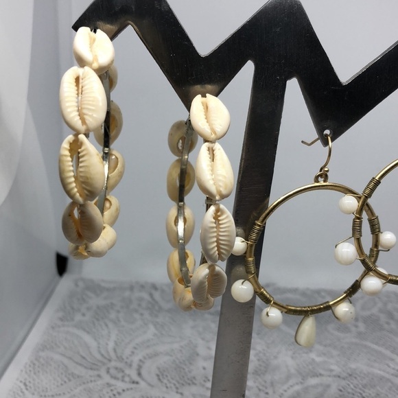 Artisan boho beach summer vacation style earrings shell mop round hoop statement - Picture 7 of 7